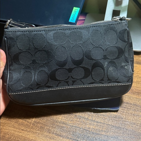 Coach Black Signature Wristlet - Picture 1 of 7